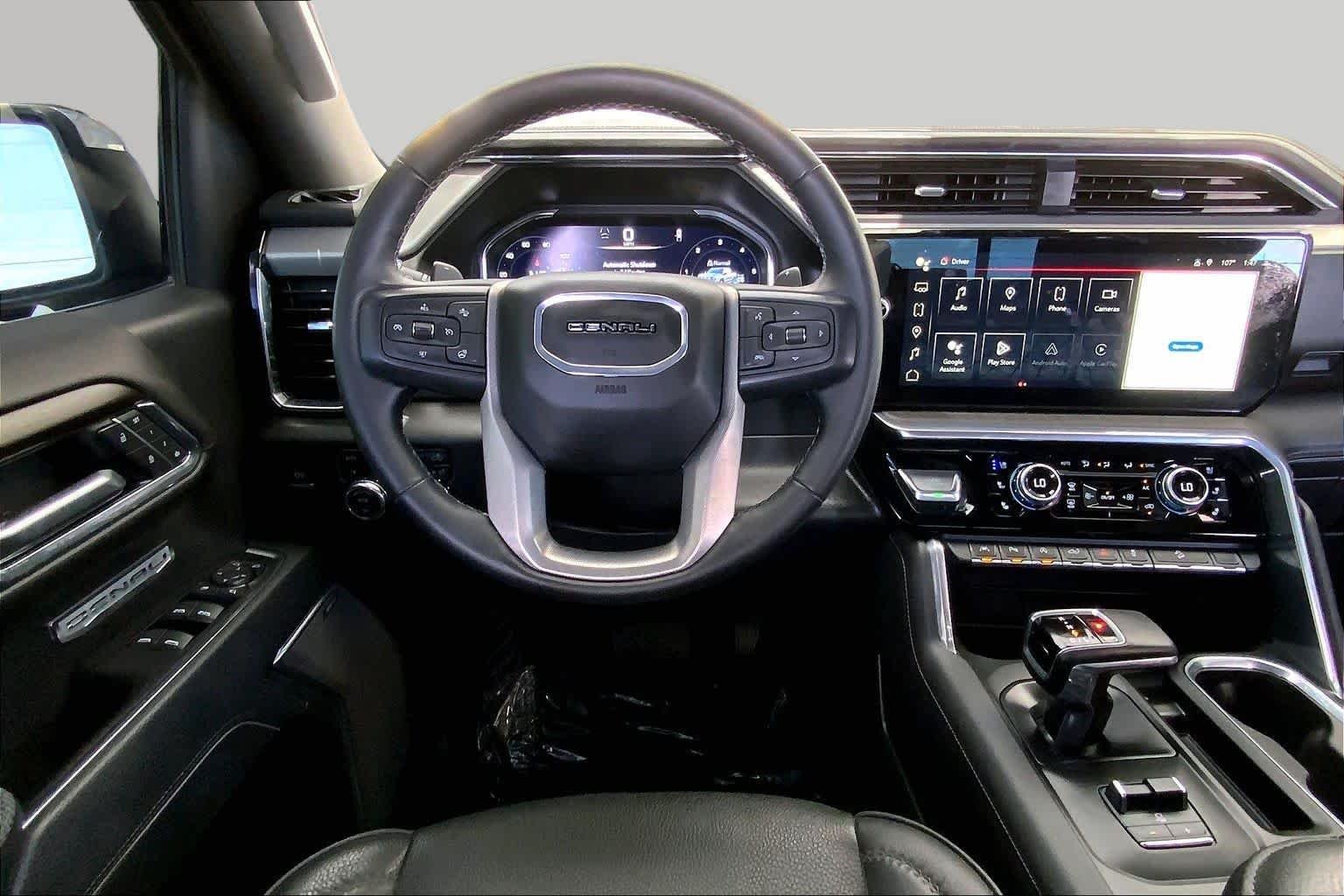 Used 2025 Onyx Black GMC Denali image 5
