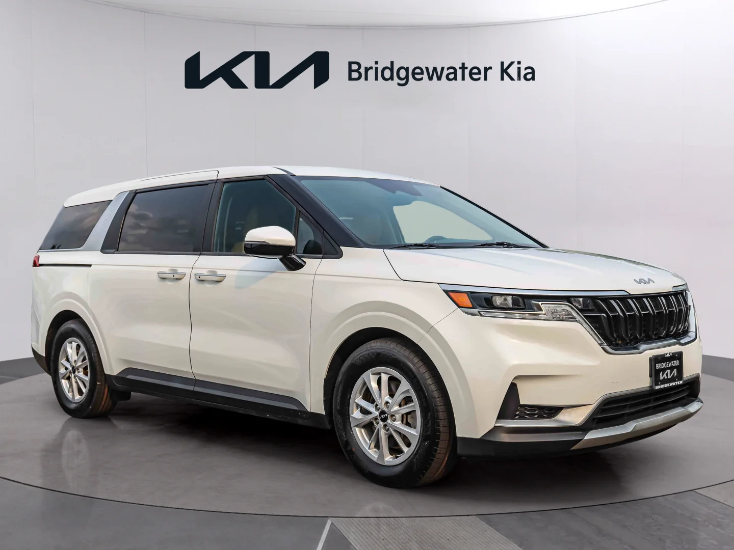 2024 Kia Carnival