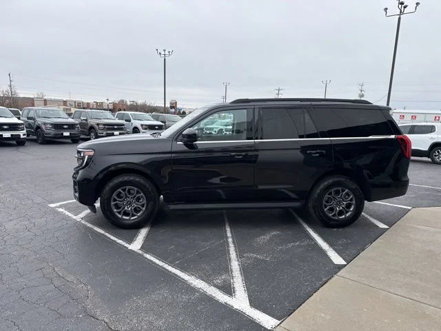 Used 2025 Black Ford Active image 2