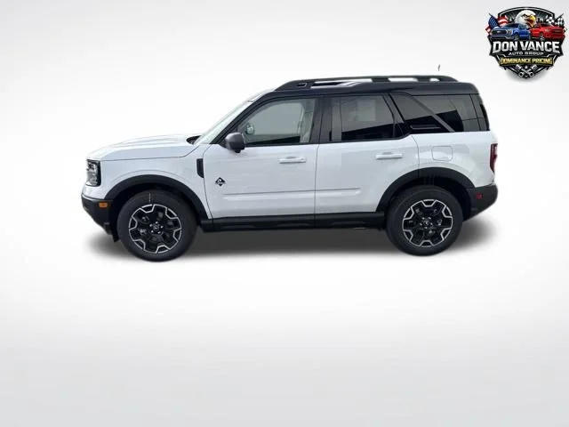 New 2025 White Ford Outer Banks image 2