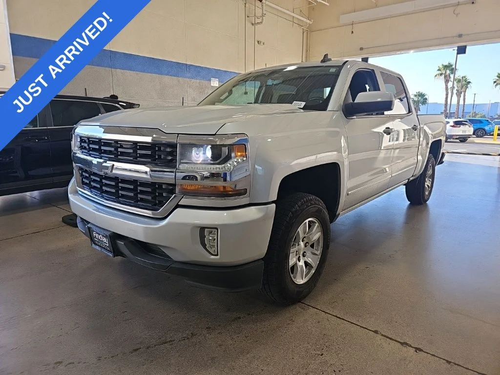 2016 Chevrolet Silverado 1500 LT Crew Cab Short Box's photo