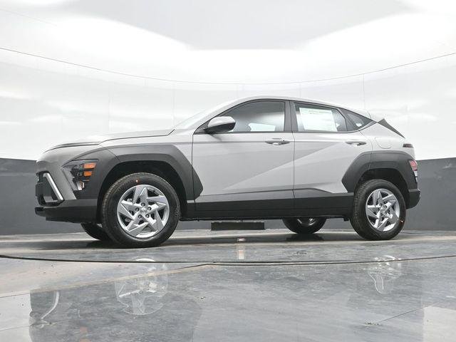 New 2027 Gray Hyundai SE AWD image 21
