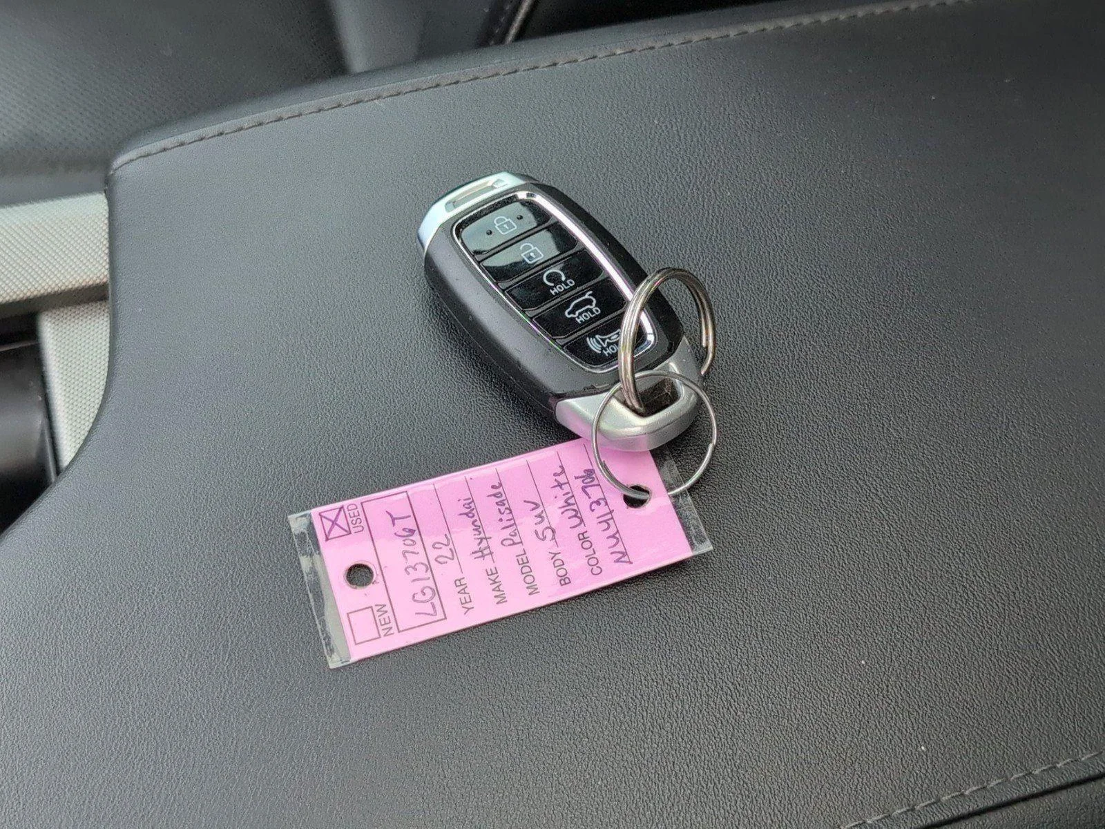Used 2022 Hyper White Hyundai Calligraphy image 12