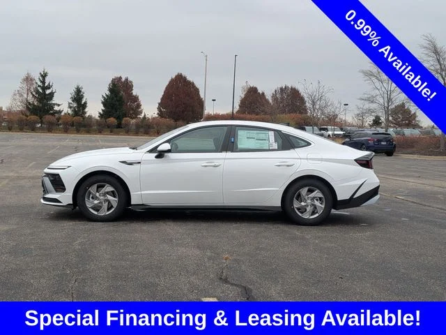 Certified Used 2026 White Hyundai SE image 4
