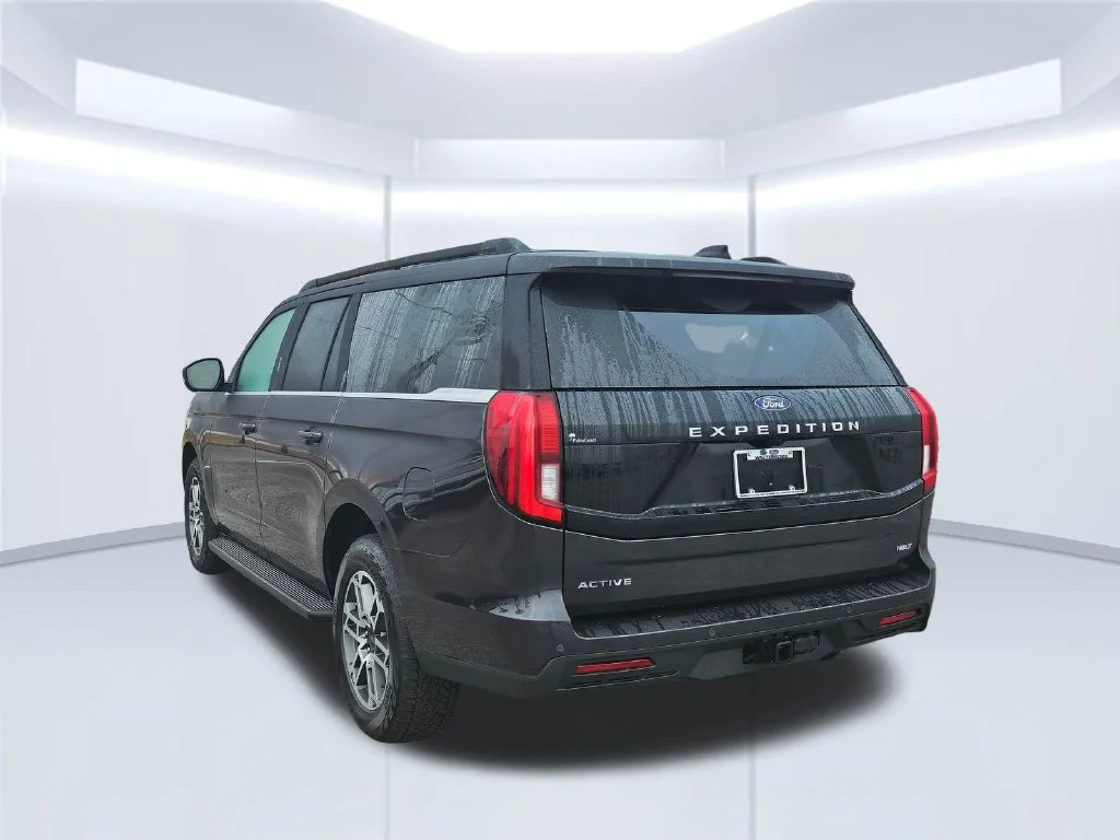 New 2026 Gray Ford Active image 28