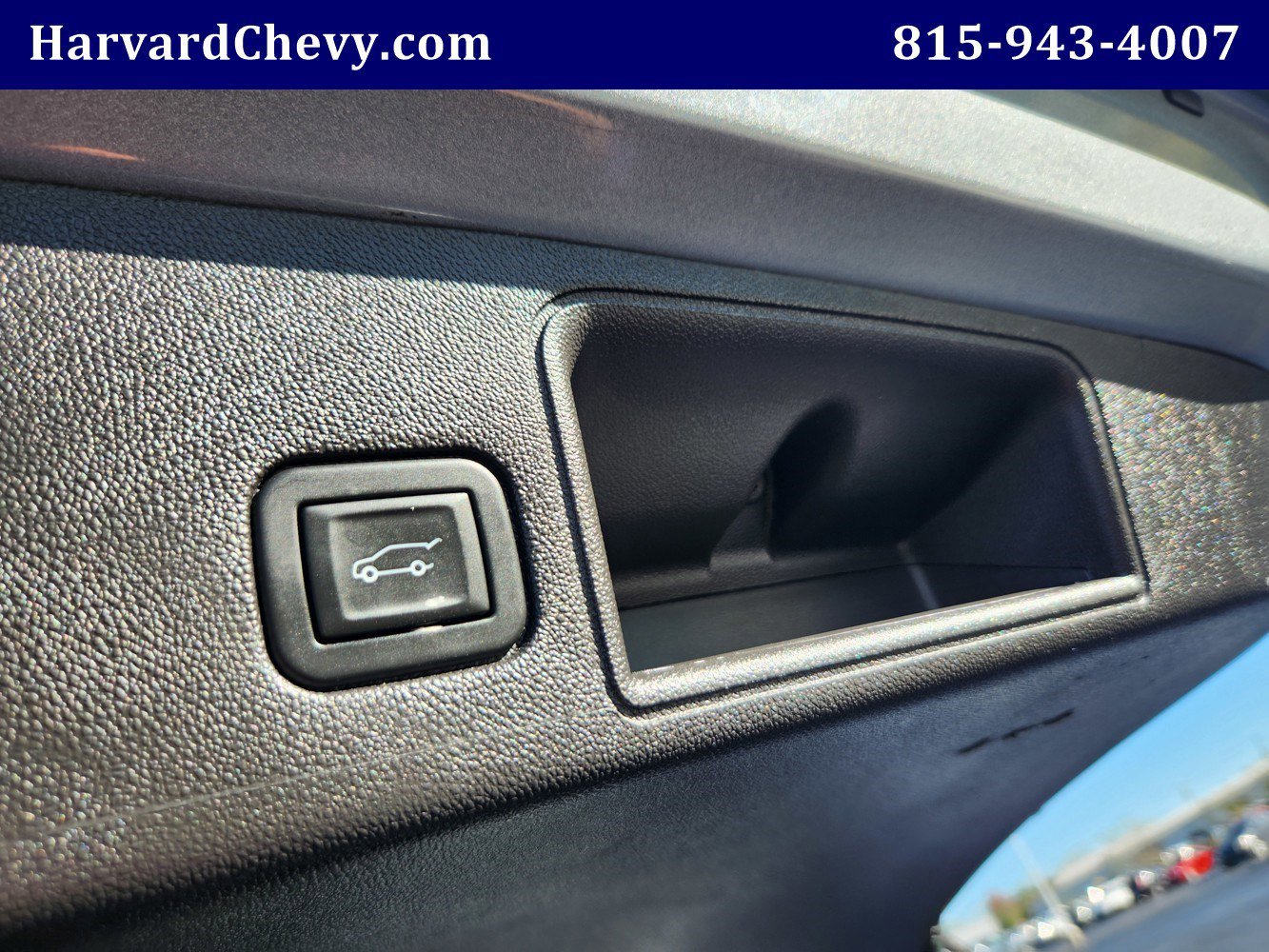 2024 GMC Terrain SLT - Photo 32