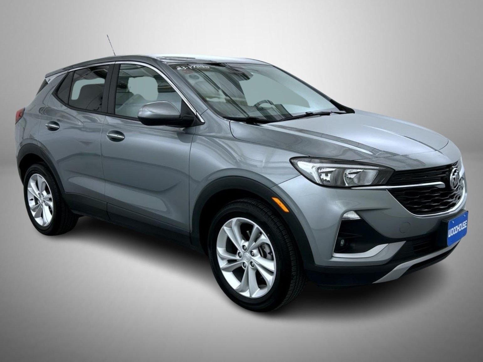 Used 2023 Gray Buick Preferred image 3