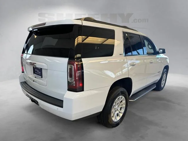 Used 2020 Summit White GMC  image 13
