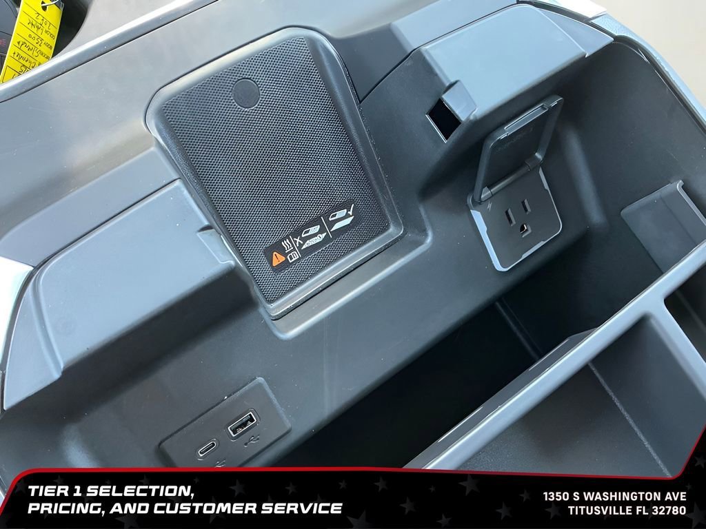2025 Chevrolet Silverado 3500HD LTZ - Photo 44