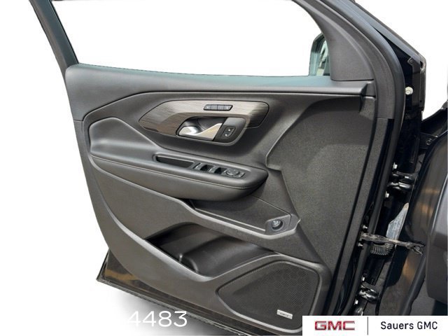 2022 GMC Terrain SLT - Photo 25