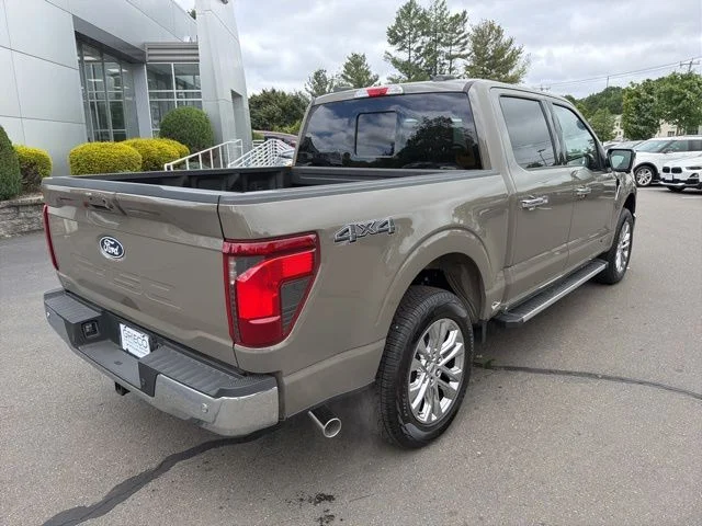 Used 2026 Gray Ford XLT image 8