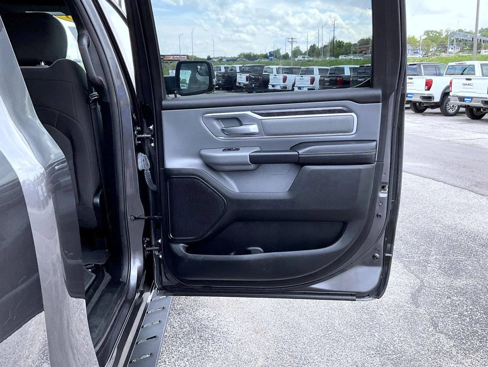 Used 2023 Gray Ram Big Horn/Lone Star image 18