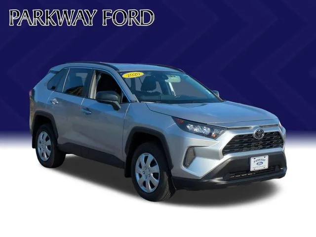 Used 2020 Silver Toyota LE image 7