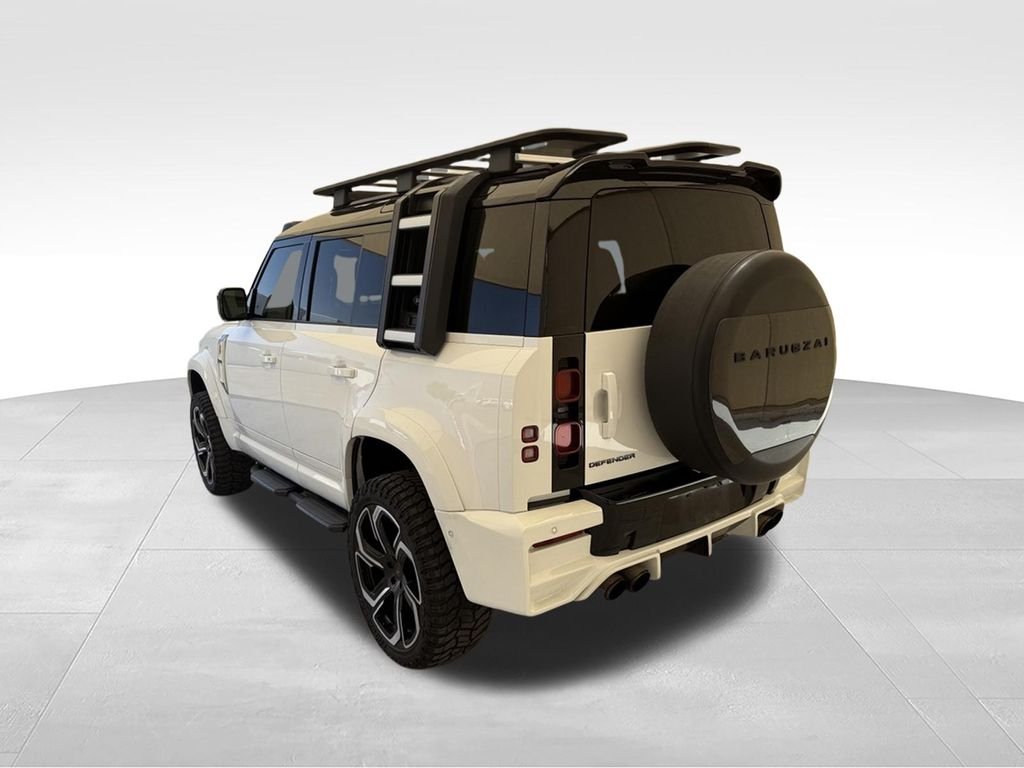Used 2022 Fuji White Land Rover S image 10