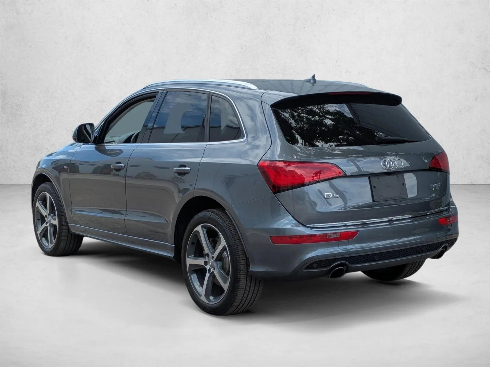 Used 2015 Daytona Gray Pearl Audi Premium Plus image 8