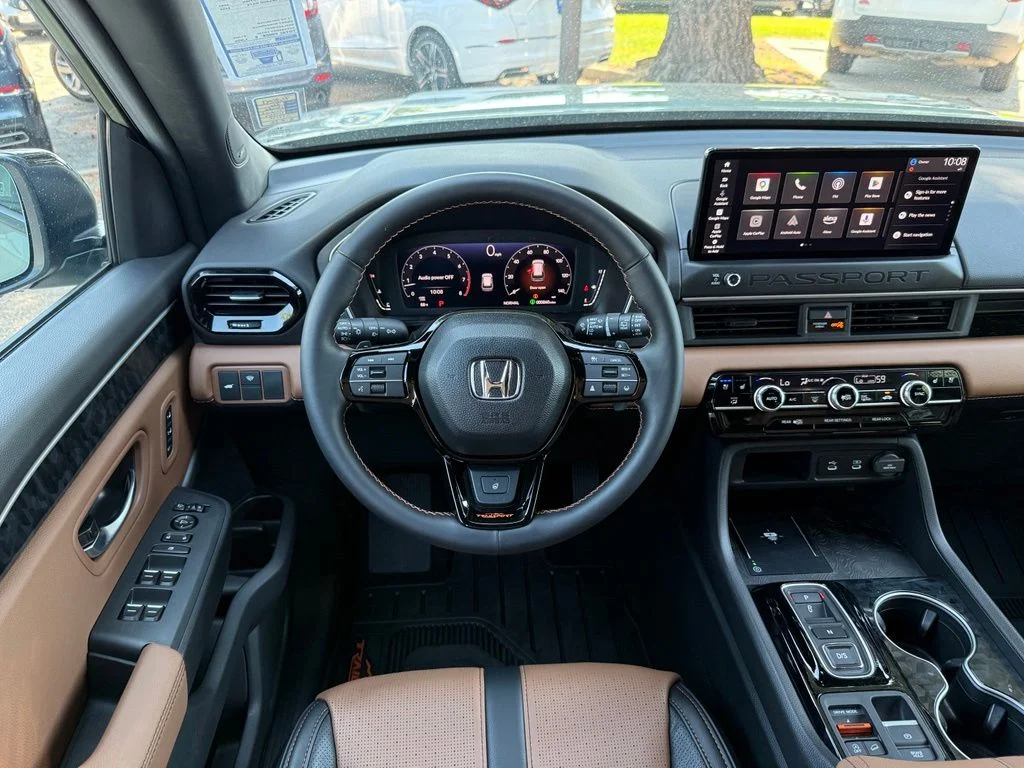 Certified Used 2026 Modern Steel Metallic Honda TrailSport Elite image 4