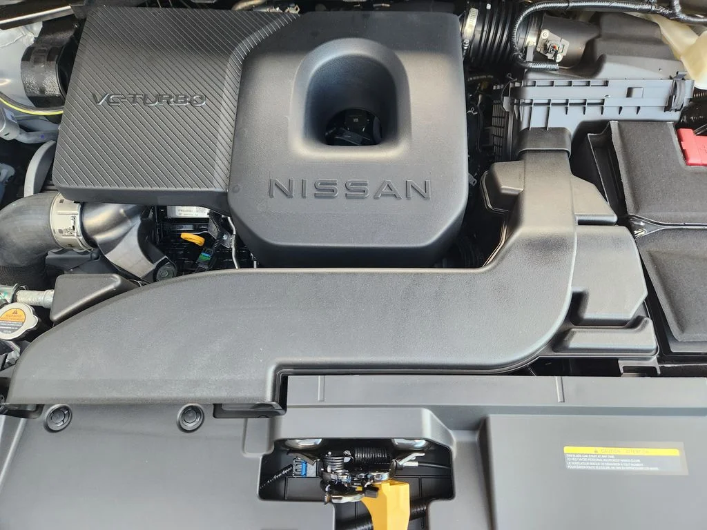 New 2026 Champagne Silver Metallic Nissan Platinum image 22