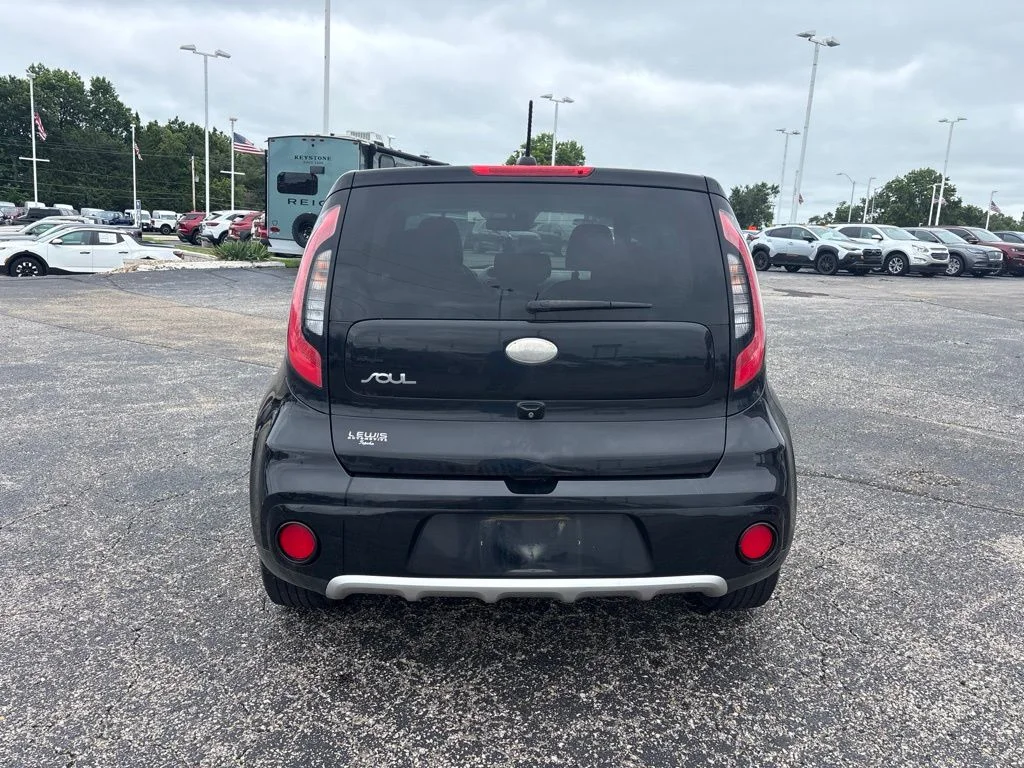 Used 2017 Shadow Black Kia Plus image 6