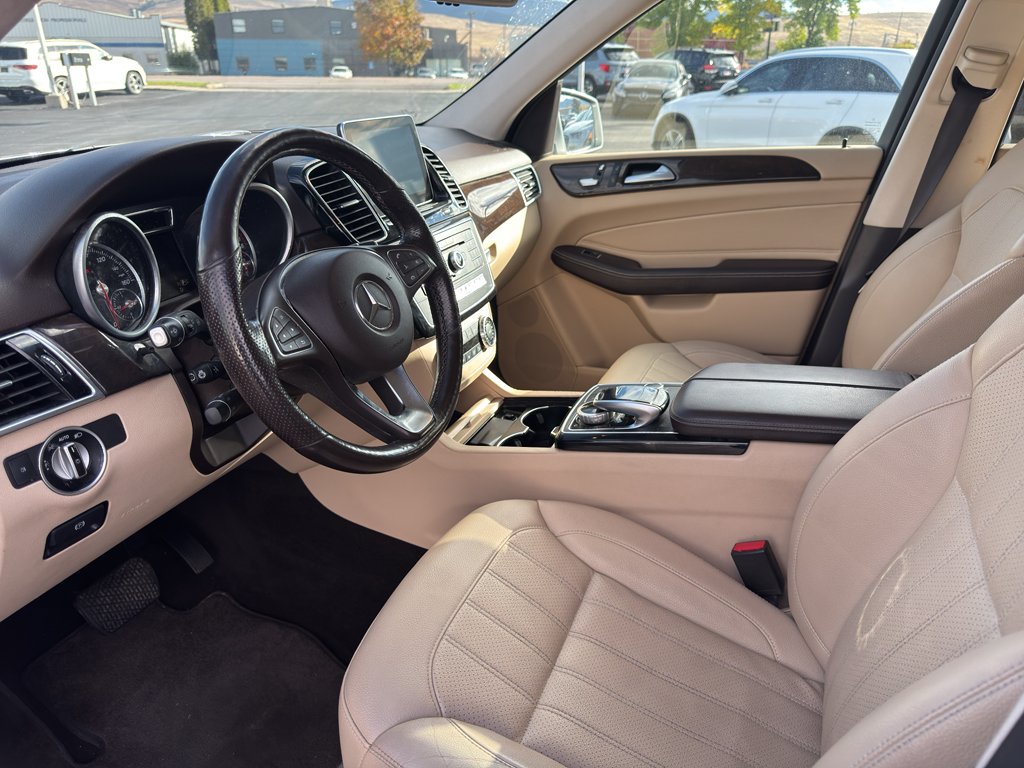 Used 2016 Gray Mercedes-Benz GLE 350 4MATIC® image 5