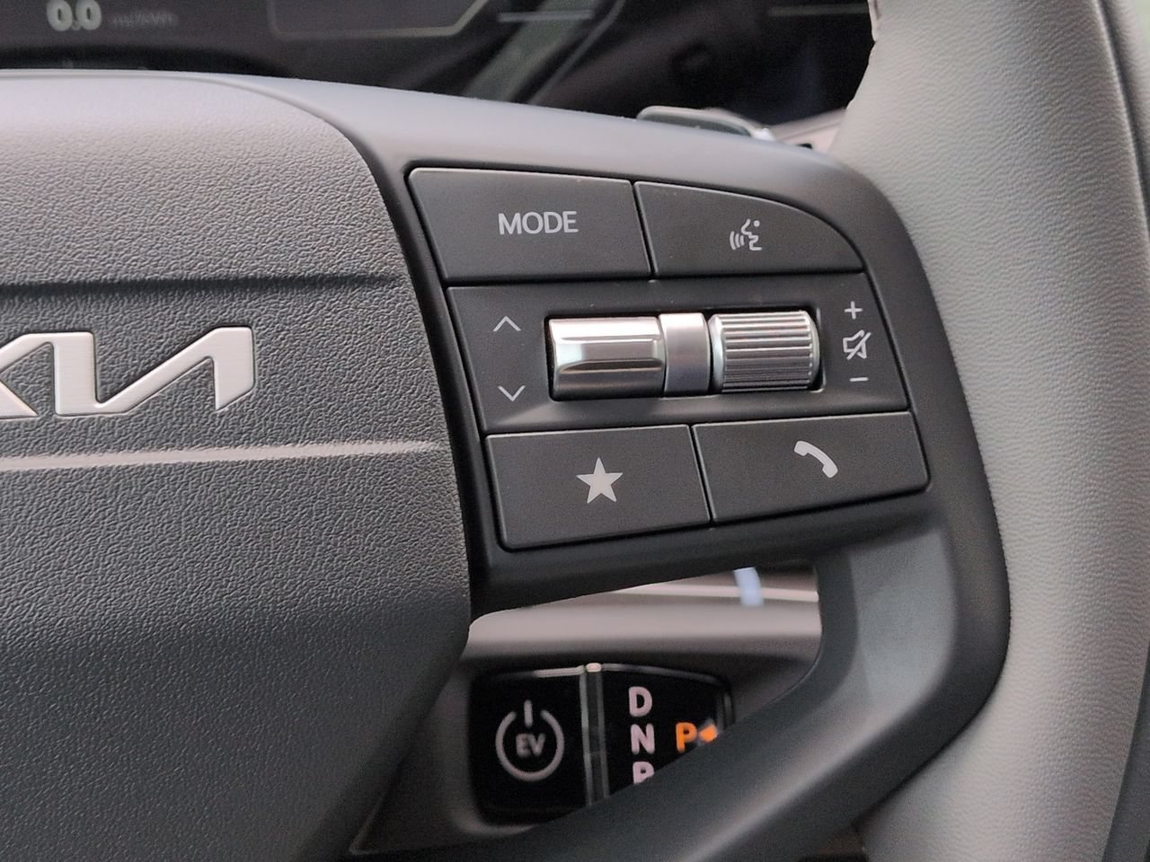 New 2027 Aurora Black Pearl Kia Wind image 29