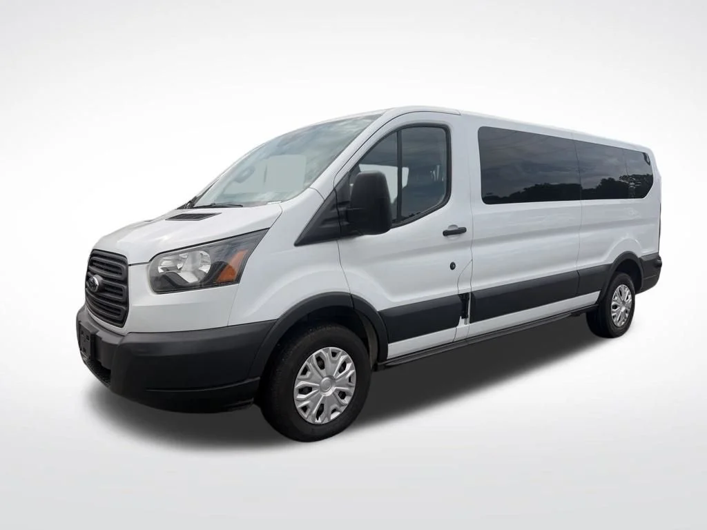 2017 Ford Transit 350 XL Wagon Low Roof Sliding Pass. 148's photo