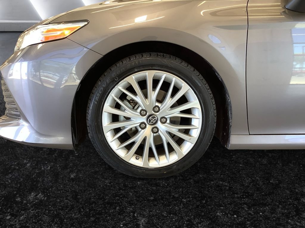 Used 2019 Gray Toyota XLE image 26