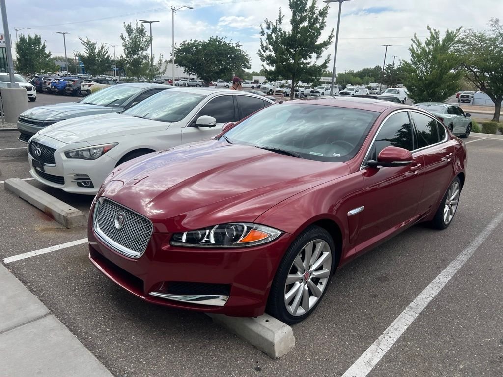 Used 2014  Jaguar V6 SC image 2