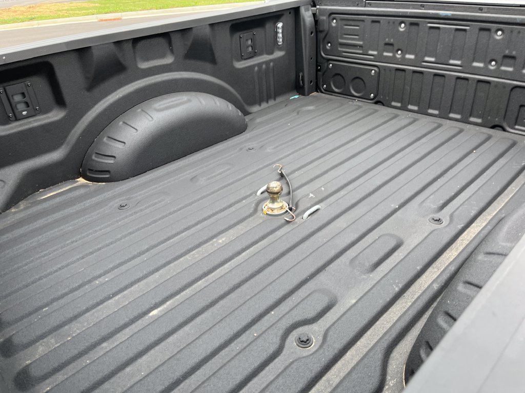 Used 2024 Gray Ford XL image 10