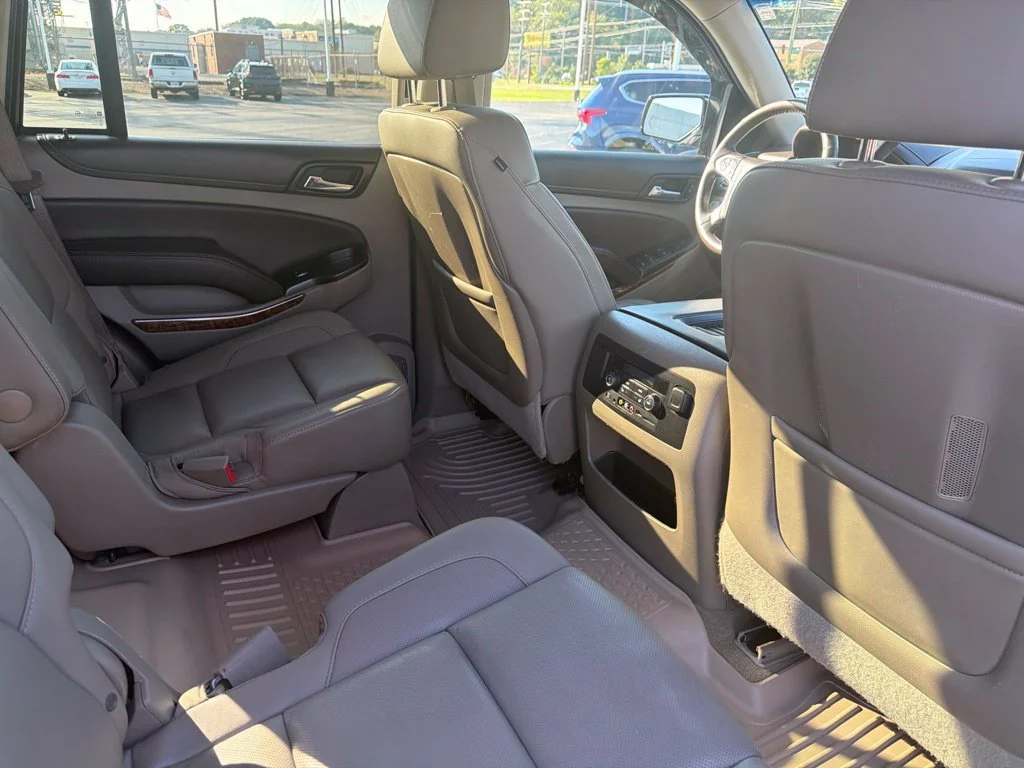 Used 2016 SUMMIT WHITE Chevrolet LTZ image 13