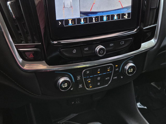 Used 2021 Gray Chevrolet RS image 17