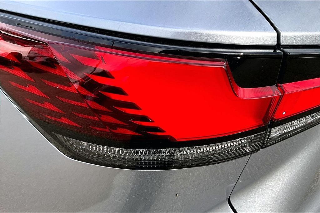 Used 2025 Silver Lexus 350 Premium Plus image 32