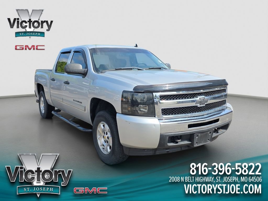 2010 Chevrolet Silverado 1500 LT 4X4 Crew Cab's photo