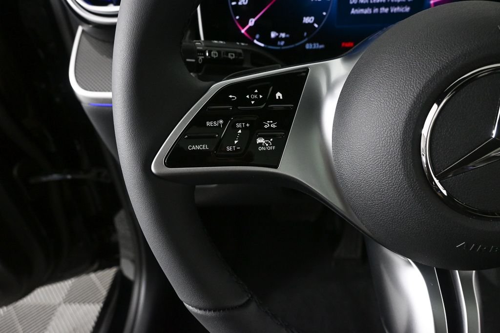 New 2026 Black Mercedes-Benz GLC 300 image 10