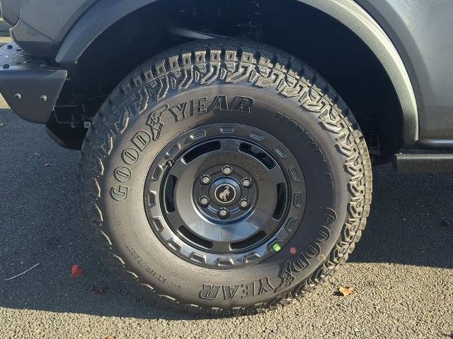 New 2025 Carbonized Gray Metallic Ford Badlands® image 30