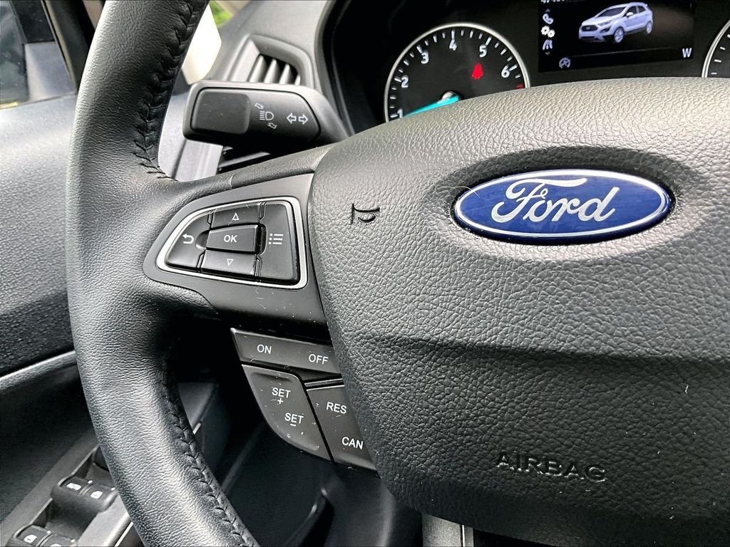 Used 2019 Shadow Black Ford SE image 23