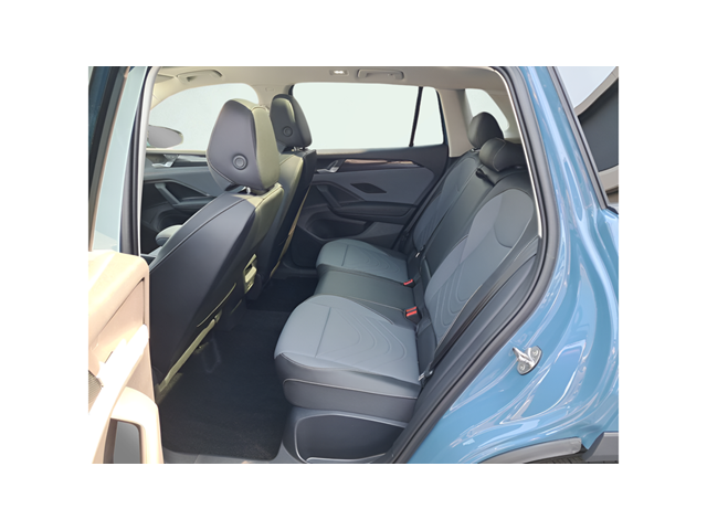 New 2025 Blue Volkswagen 2.0T SE image 12