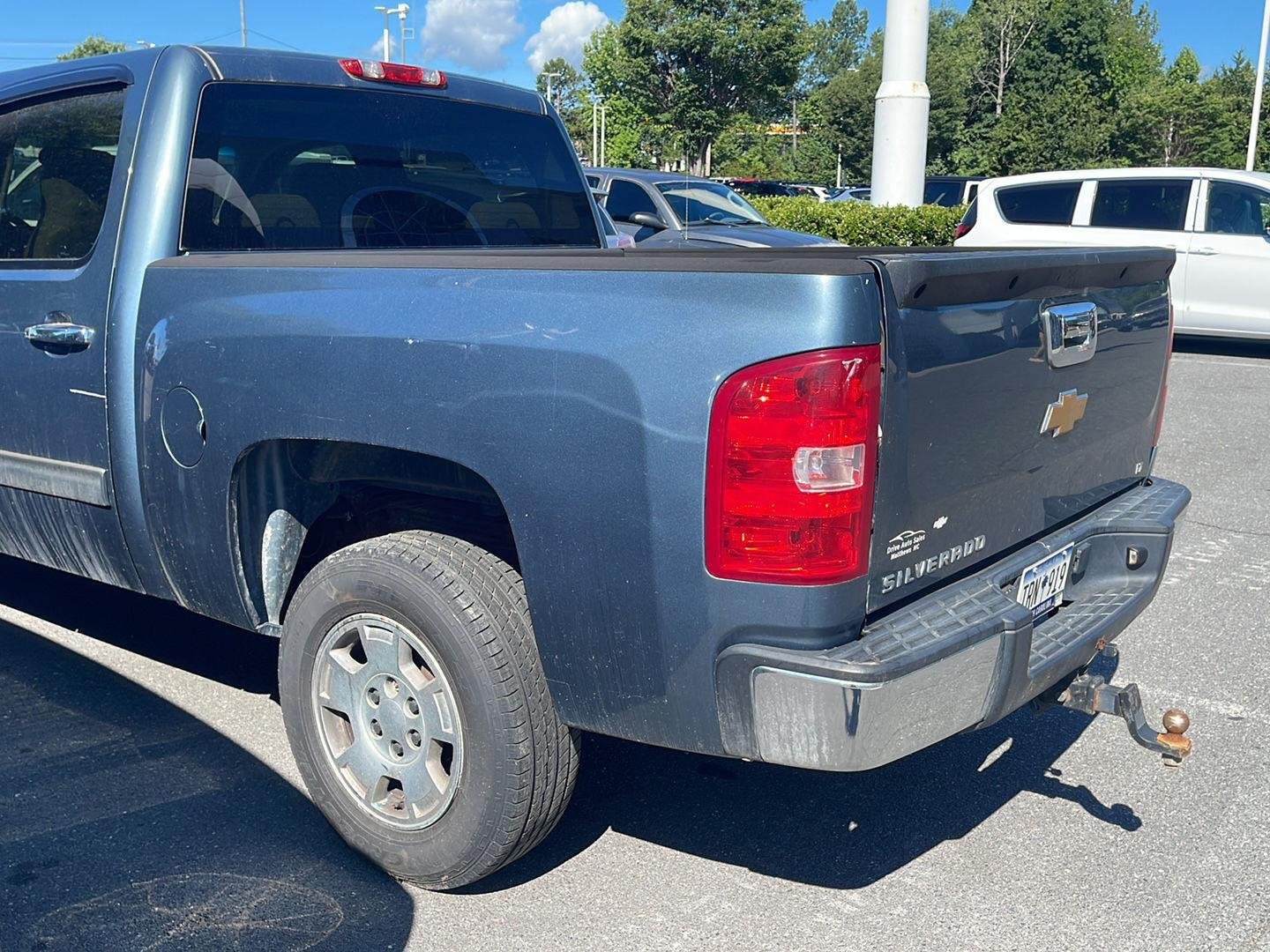 Used 2012 Blue Granite Metallic Chevrolet LT image 12