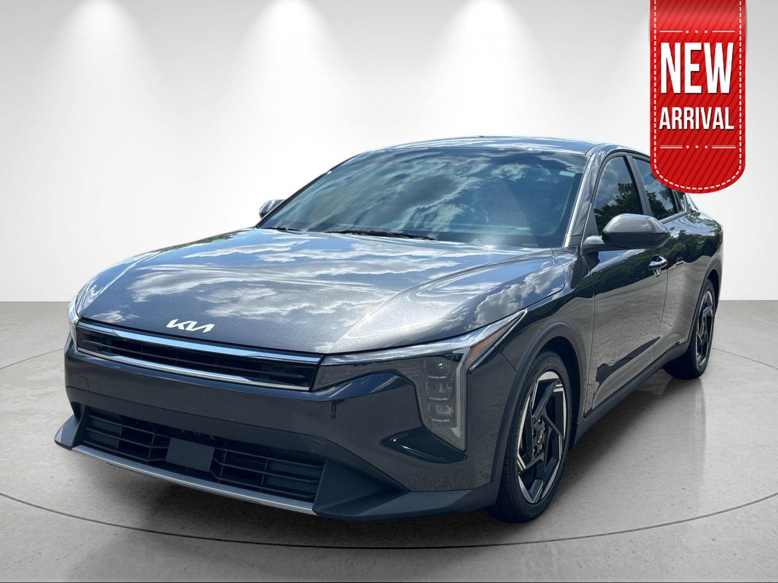 Used 2025 Interstellar Gray Kia EX image 1