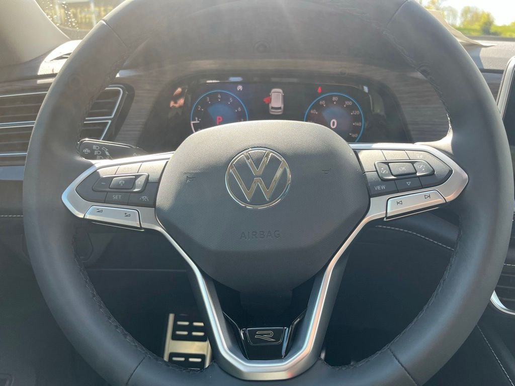 New 2026 Silver Volkswagen 2.0T SEL Premium R-Line image 12