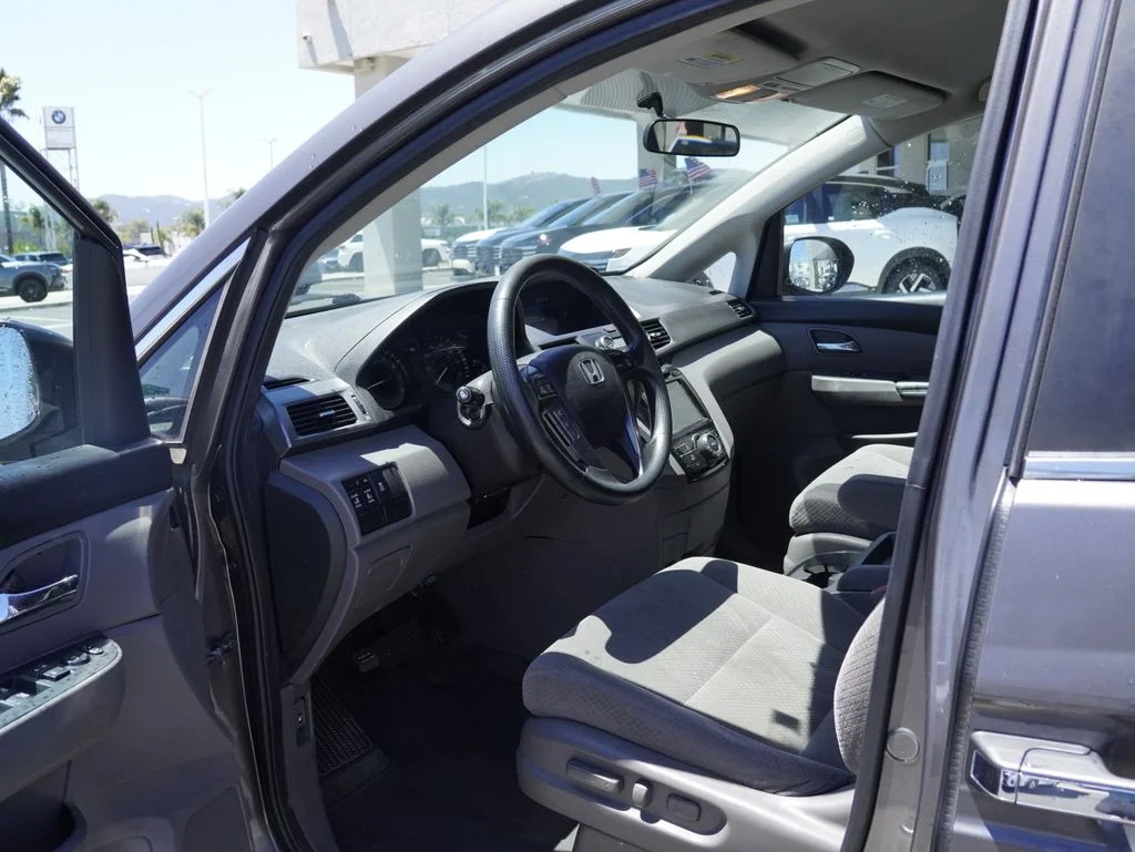 Used 2015 Gray Honda EX image 19