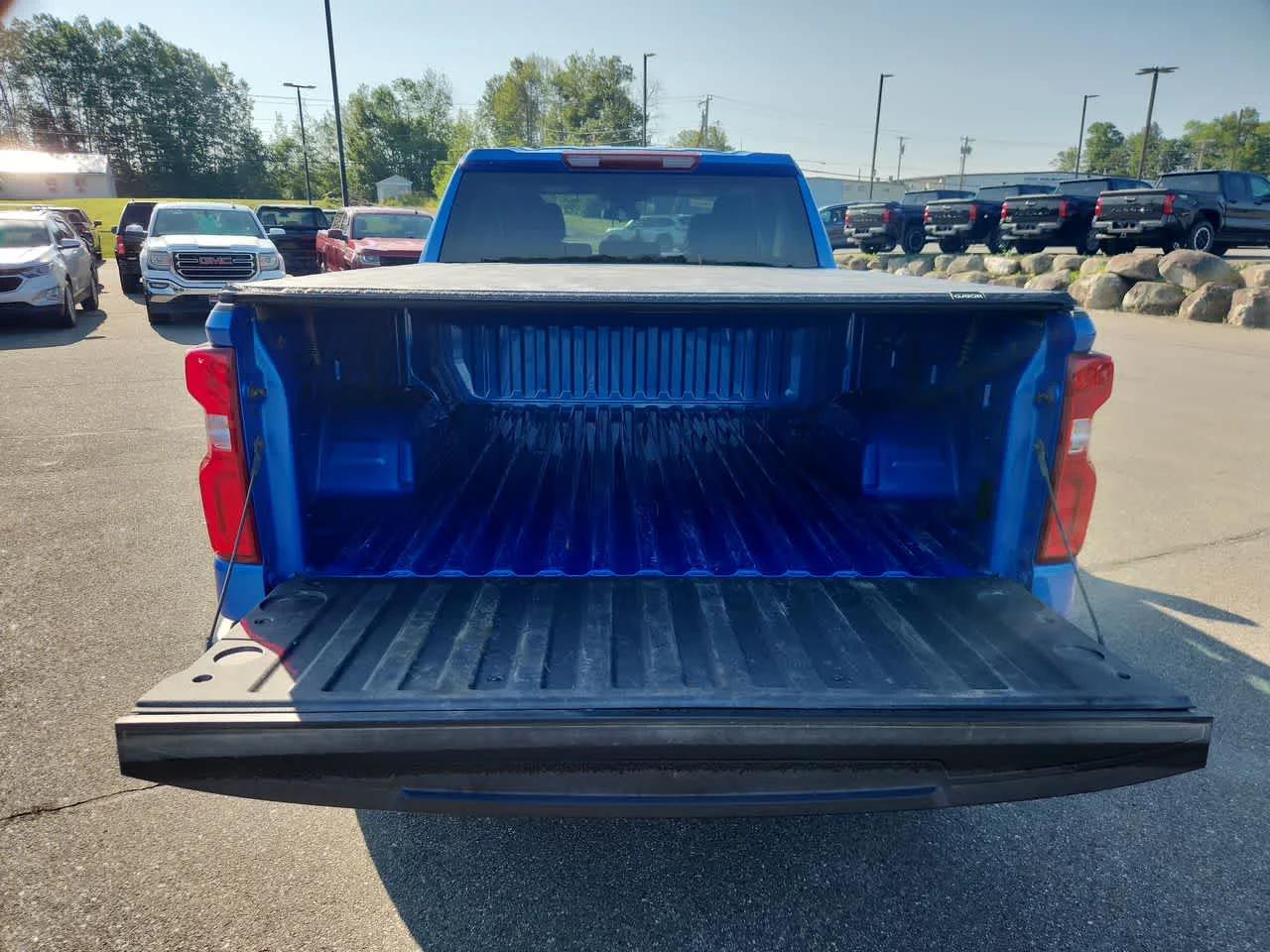 Used 2025 Riptide Blue Metallic Chevrolet RST image 15