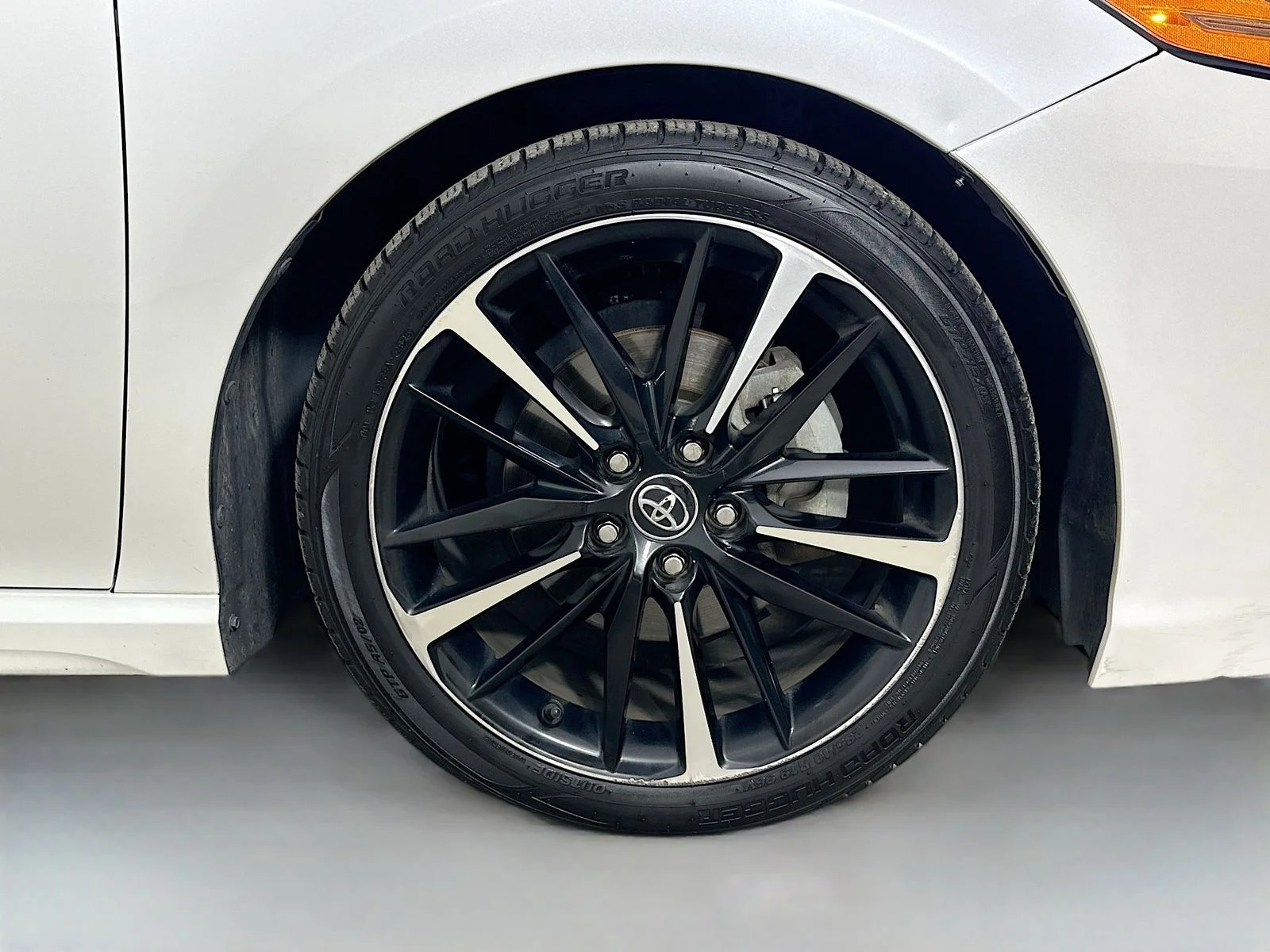 Used 2020 Beige Toyota  image 10
