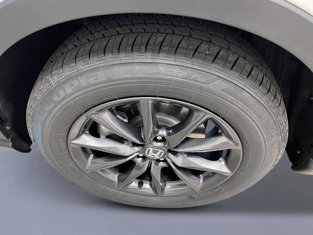 New 2026 Platinum White Pearl Honda EX image 10