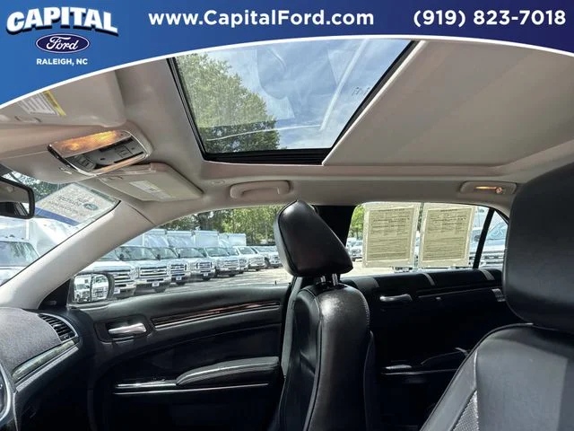 Used 2018 White Chrysler Limited image 22