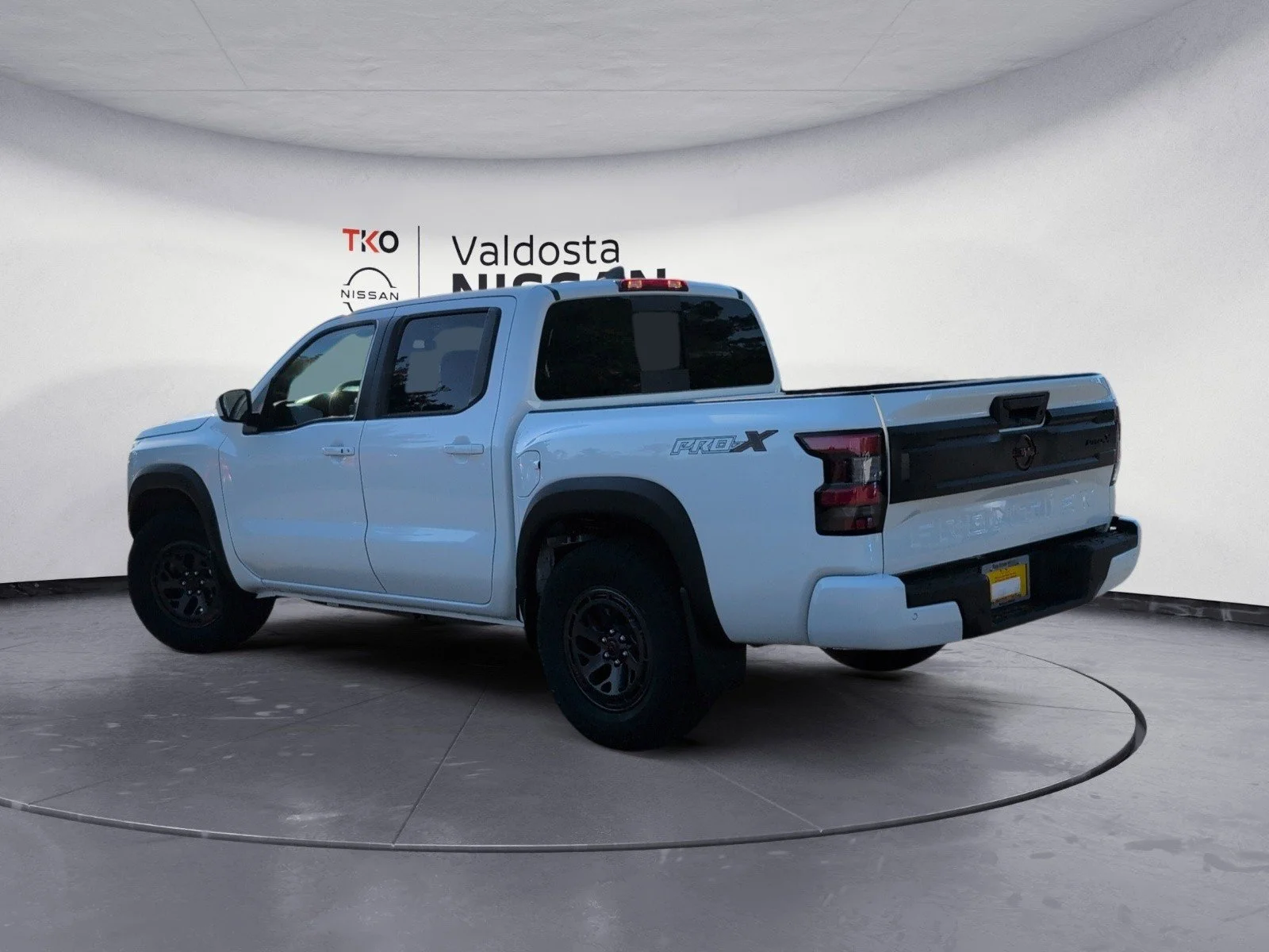 New 2026 Glacier White Nissan PRO-X image 9