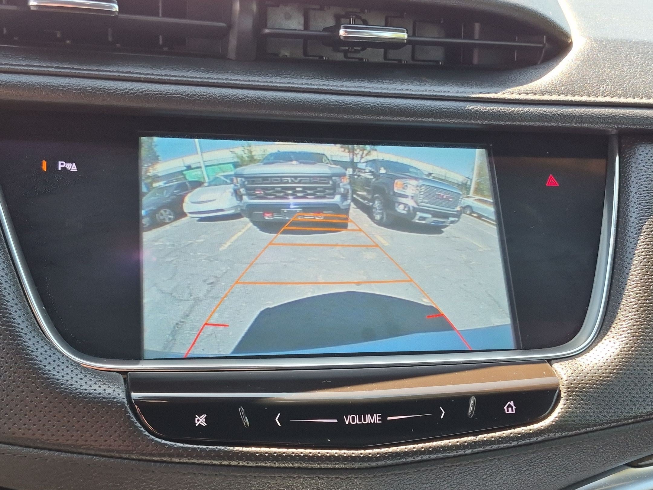 Used 2017 RADIANT SILVER METALLIC Cadillac Premium Luxury FWD image 20