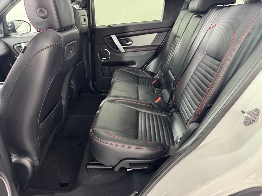 Used 2022 Fuji White Land Rover S R-Dynamic image 28