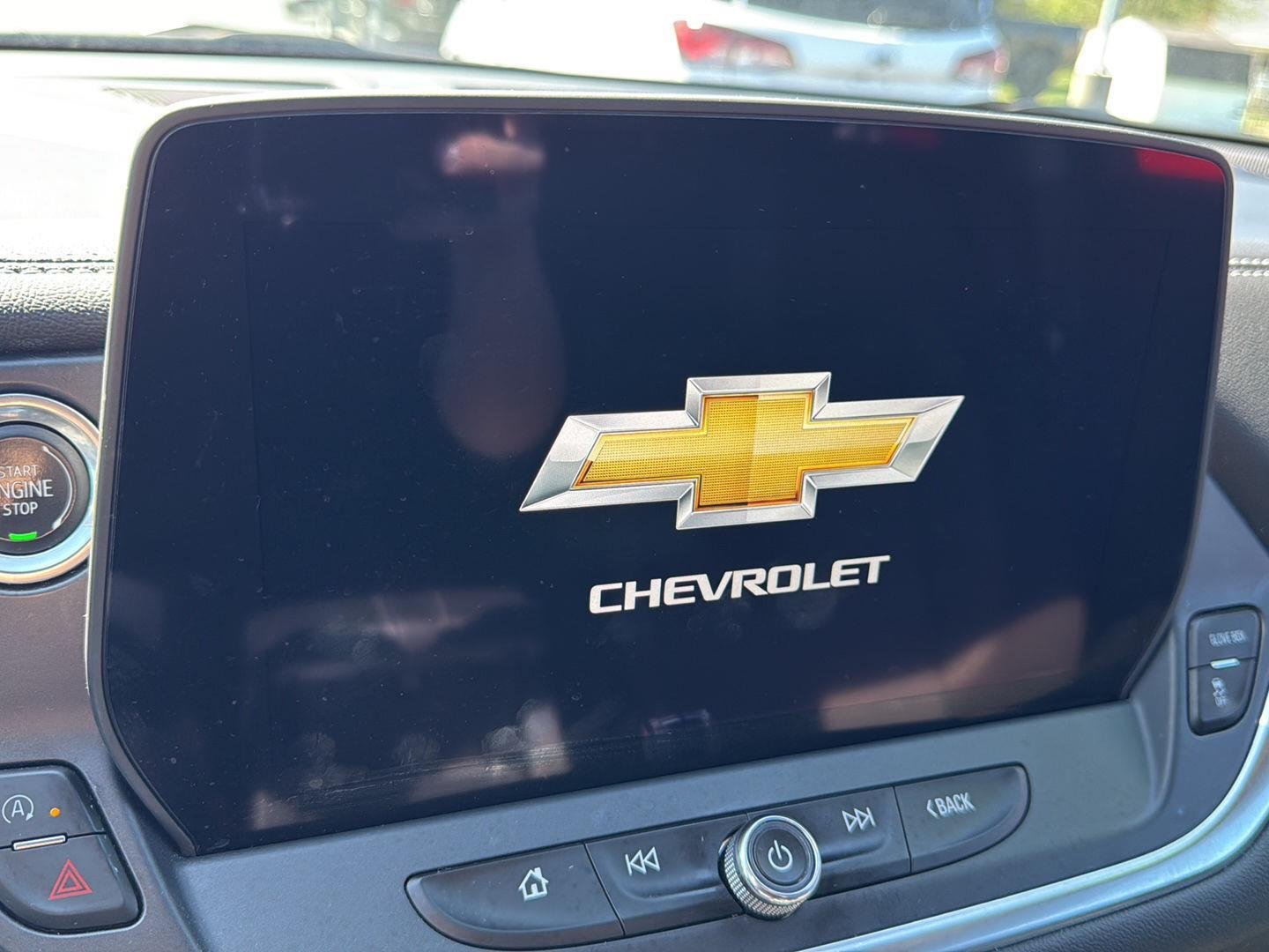 Used 2024 Sterling Gray Metallic Chevrolet 2LT image 4
