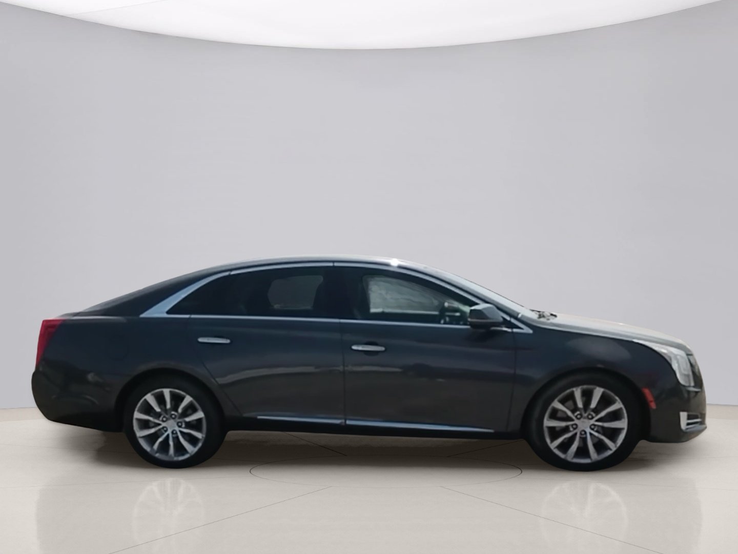 Used 2017 Gray Cadillac  image 4