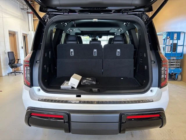 New 2026 White Nissan PRO-4X image 20